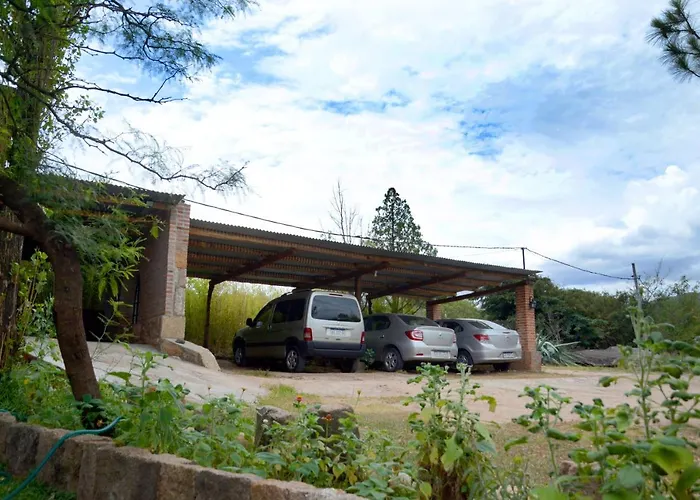 LA TOMA Complejo de Montaña - Cabañas y Habitaciones en Hosteria