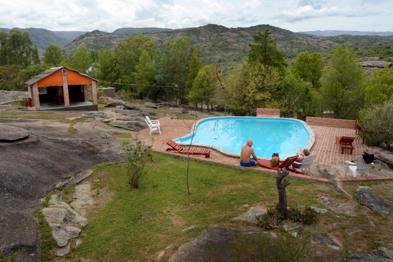 Chalet La Toma Complejo De Montaña - Y En